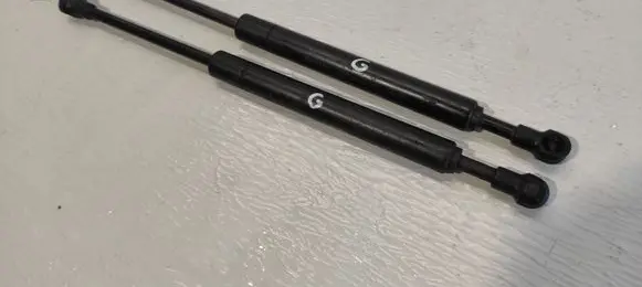 Volvo S40 Tailgate/trunk strut/damper 30674971
