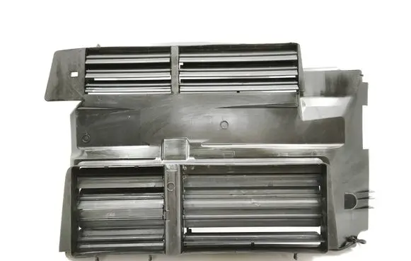 Ford Focus Intercooler air guide/duct channel BM518475CF