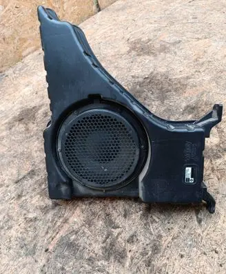 Dodge Journey Subwoofer speaker 05064298AC 8739AB 12108J0802