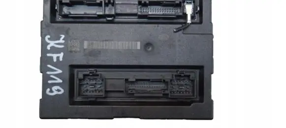 Audi A4 S4 B8 8K Comfort/convenience module 8K0907064HE