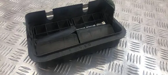 Subaru Forester SH Quarter panel pressure vent 72651AG030
