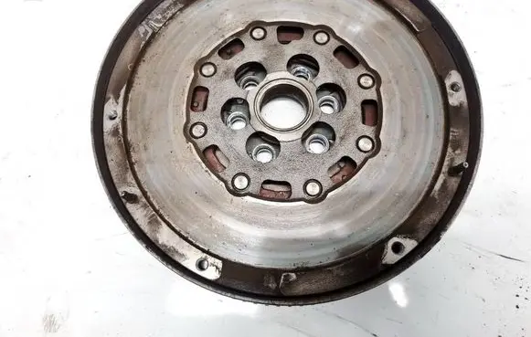 Opel Zafira B Flywheel 