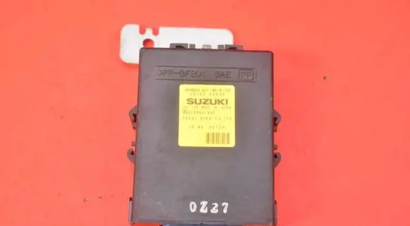Suzuki Grand Vitara I Engine control unit/module ECU 38700-65D00