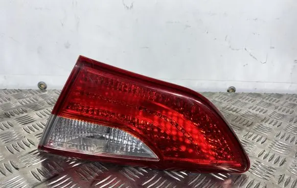 Hyundai i30 Tailgate rear/tail lights 92404A50