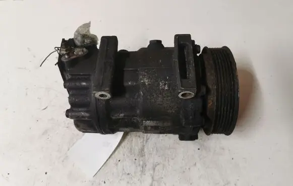 Citroen C5 Air conditioning (A/C) compressor (pump) 9656572680