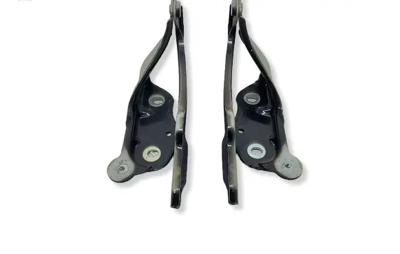 Skoda Octavia Mk3 (5E) Engine bonnet/hood hinges 5E0823301 5E0823302