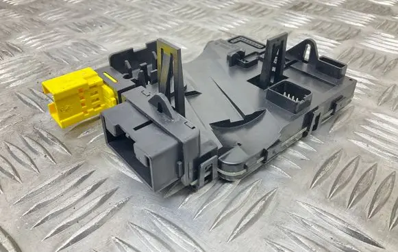 Volkswagen Scirocco Steering rack control module 1K0953549CB