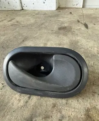 Nissan NV400 Front door interior handle 21029