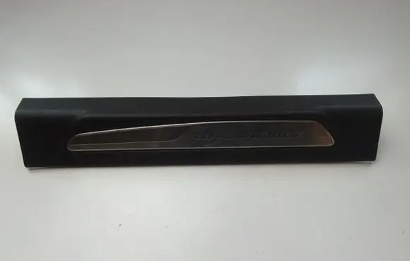 Alfa Romeo Giulia Front sill trim cover 156107575
