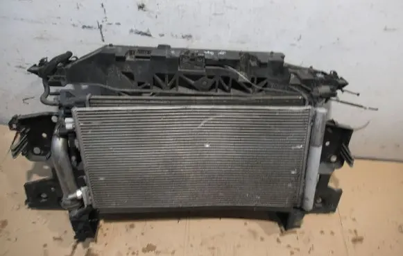 Renault Scenic III - Grand scenic III Front piece kit 