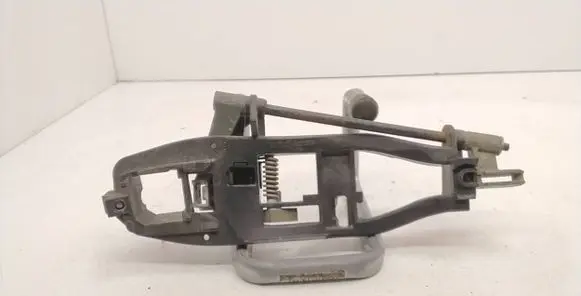 BMW 3 E46 Rear door exterior handle/bracket 51218253454