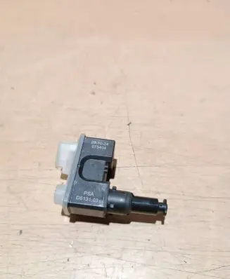 Peugeot 2008 II Fuel tank cap lock motor D513103 075404
