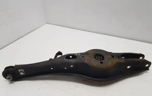 Volkswagen Golf VII Rear upper control arm/wishbone 5Q0505311D