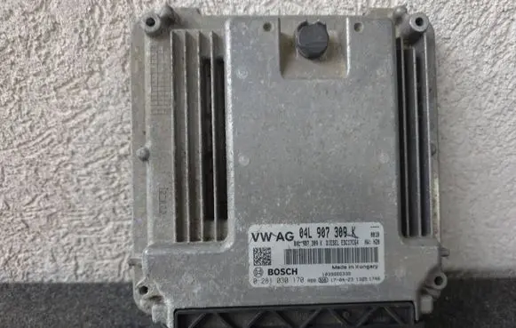 Skoda Yeti (5L) Engine control unit/module 04L907309K