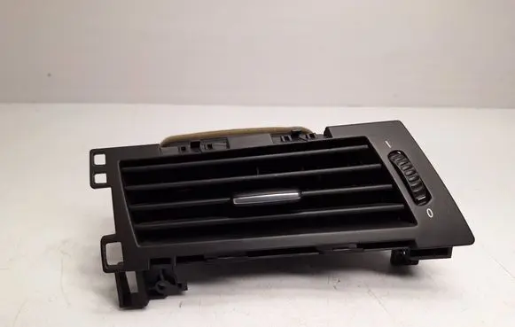 BMW 5 E60 E61 Dashboard side air vent grill/cover trim 9112204 64229112204