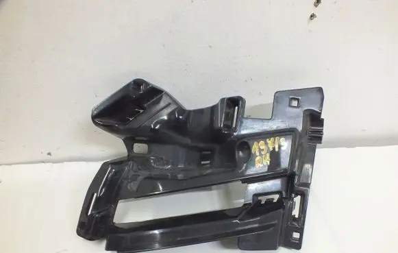 Skoda Kodiaq Front bumper mounting bracket 565807724