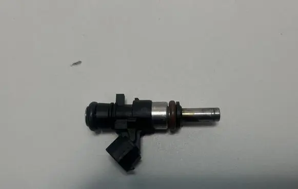 Audi Q5 SQ5 Fuel injector 06L906031C
