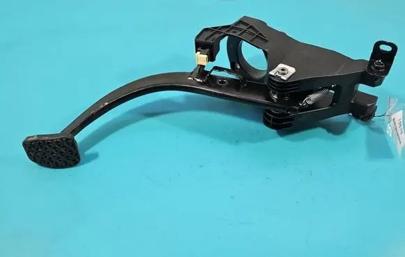 BMW i3 Pedal assembly 6799925 IMPRK1579719