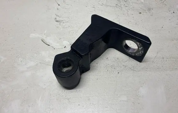 Audi Q3 8U Rear door lower hinge A047058