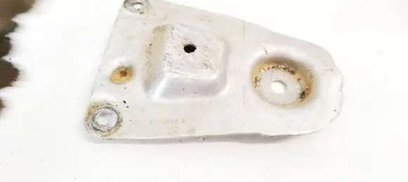 Volkswagen PASSAT B5 Engine mounting bracket 8D0399541B