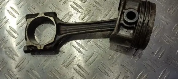 Audi A4 S4 B5 8D Piston with connecting rod 058