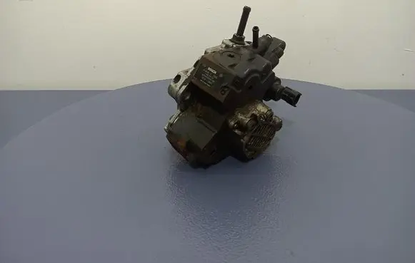 Toyota Yaris Verso Fuel injection high pressure pump 221000N011