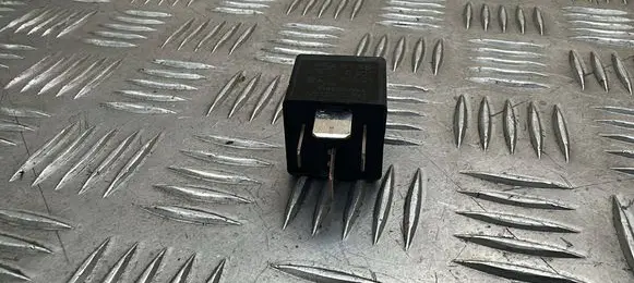 BMW i3 Other relay 61366901469
