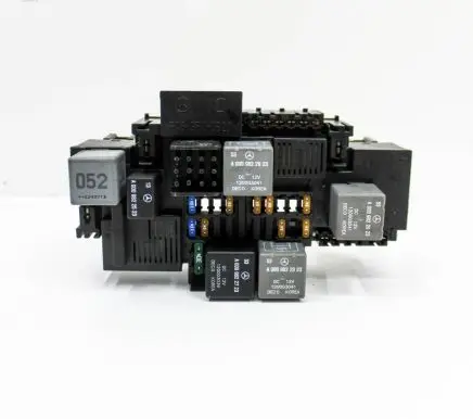 Mercedes-Benz C W205 Fuse box set A2229063302