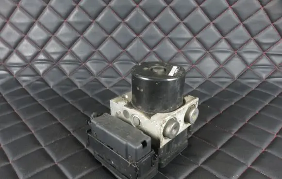 Volkswagen Golf VI ABS Pump 1K0907379AE 10096103083 10061338981