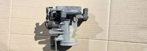 BMW 3 E36 Throttle body valve 