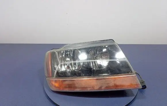 Jeep Grand Cherokee (WJ) Headlight/headlamp