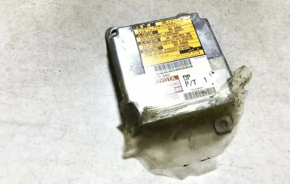 Toyota Avensis Verso Airbag control unit/module 8917044040 89170-44040