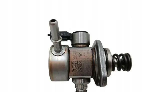 Porsche 911 996 Fuel injection high pressure pump 9GT127023B