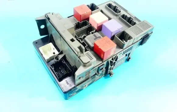 Renault Vel Satis Central body control module P8200660164 IMPRK1011778