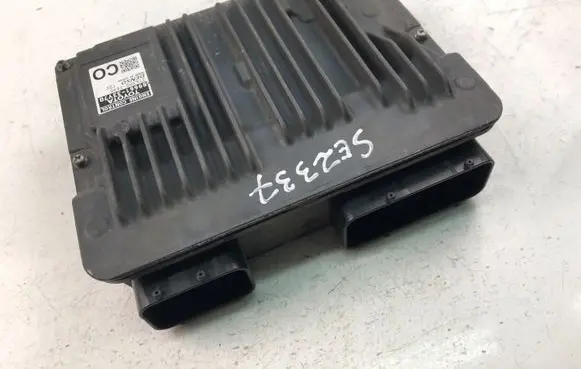 Toyota Camry Engine control unit/module 8966133Y70