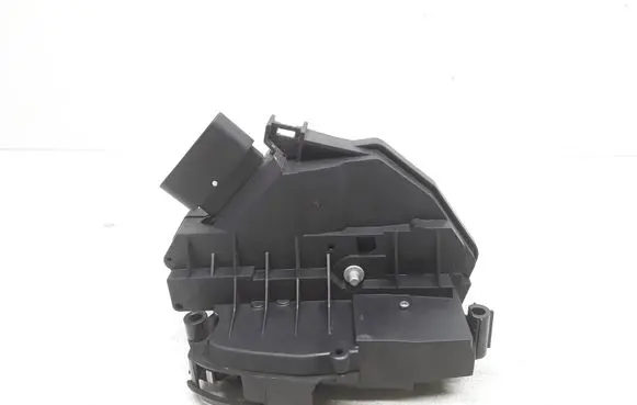 Volvo V60 Rear door lock 31301742