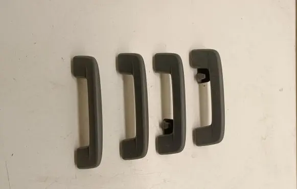 Audi A3 8Y A set of handles for the ceiling 8Y0857644 8Y0857607