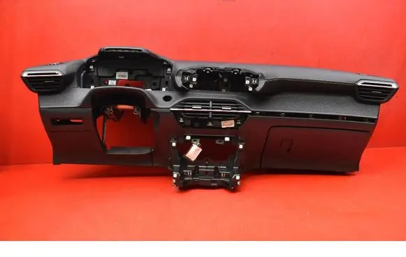 Peugeot 2008 I Dashboard 