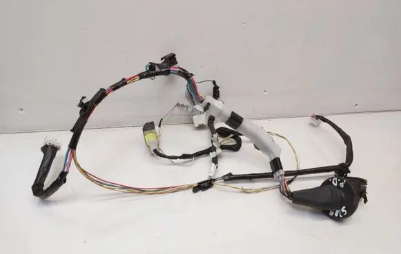 Toyota Yaris Front door wiring loom 828190D060
