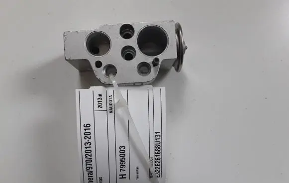 Coolant heater control valve