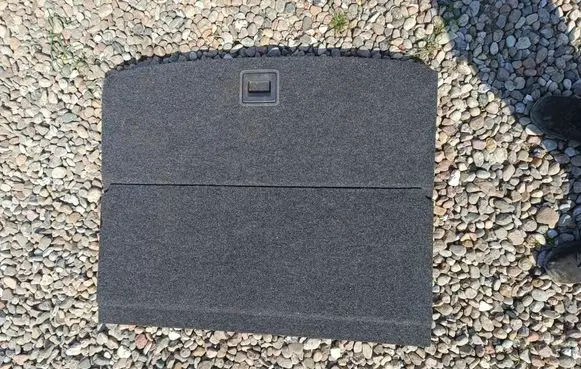 Volkswagen Tiguan Trunk/boot floor carpet liner 5N0858855A