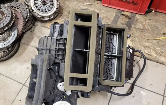 Interior heater climate box assembly