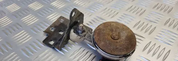 Honda FR-V Horn signal