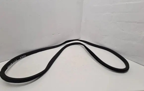 Renault Captur Front door rubber seal 