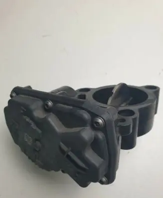 BMW 5 F10 F11 Throttle valve 8512452