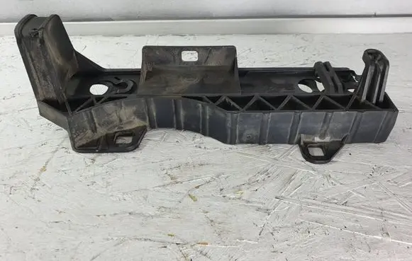 Land Rover Range Rover Sport L494 Headlight/headlamp mounting bracket