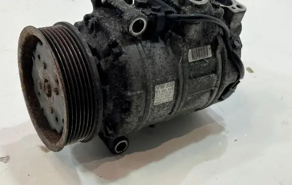 Porsche Cayenne (92A) Air conditioning (A/C) compressor (pump) 7P0820803E