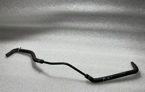 Porsche Cayenne (9PA) Engine coolant pipe/hose 7L0122447