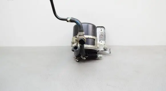 Mercedes-Benz B W246 W242 Fuel filter A6450900752 A6450700081