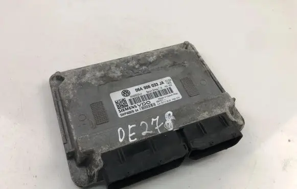 Volkswagen Golf V Engine control unit/module ECU 06A906033JA
